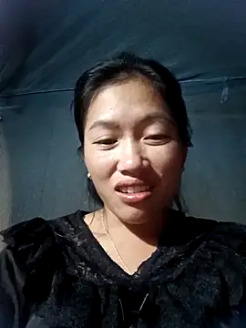 -Paige- online show from 10/28/25, 01:21