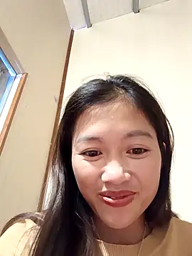 -Paige- online show from 11/25/25, 06:03