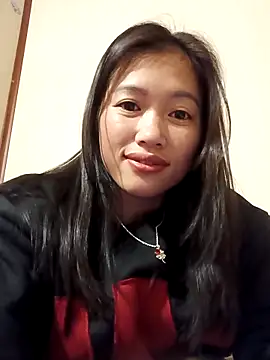 -Paige- online show from 12/18/25, 02:21