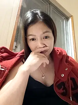 -Paige- online show from 10/16/25, 05:32