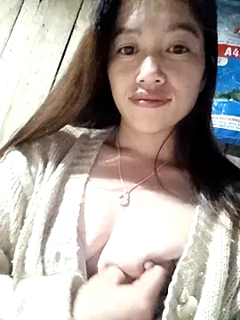 -Paige- online show from 11/14/25, 08:34