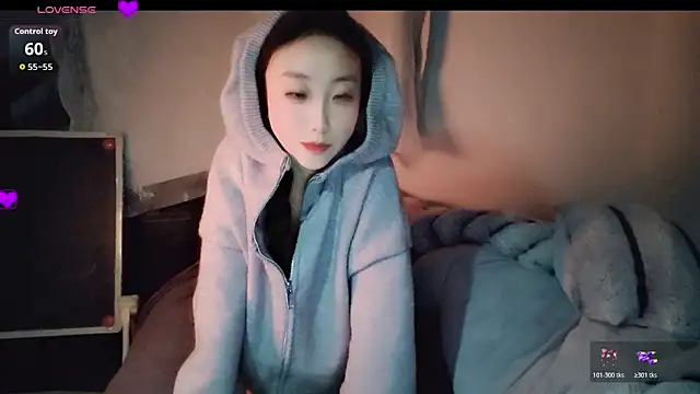 hyp0crite online show from 12/04/25, 03:22