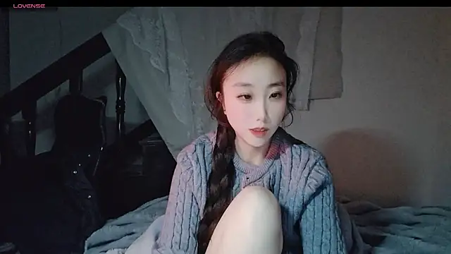 hyp0crite online show from 11/19/25, 03:45