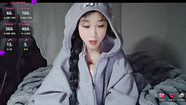 hyp0crite online show from 11/17/25, 12:31