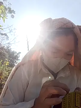 nat-tri online show from 11/26/25, 03:39