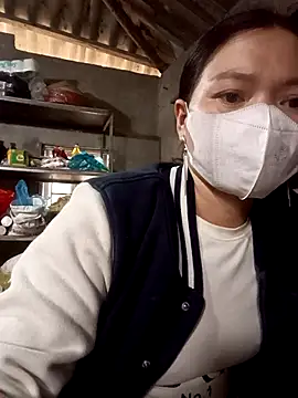 nat-tri online show from 12/04/25, 06:56