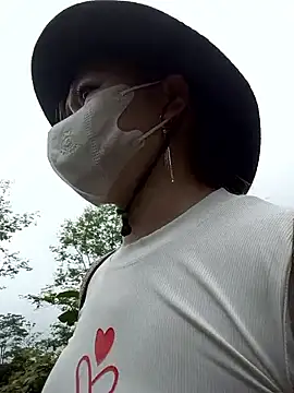 nat-tri online show from 03/25/26, 02:33