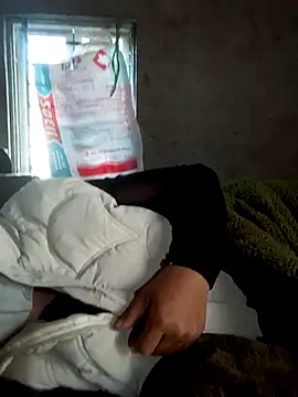 nat-tri online show from 11/28/25, 08:25