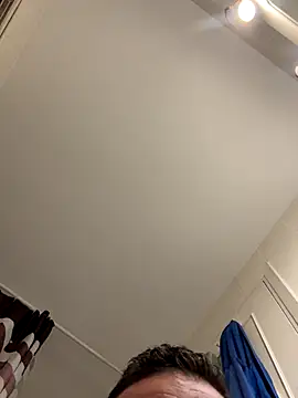 calienteatope online show from 11/17/25, 03:32