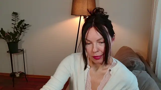 LittleNicolee online show from 02/26/26, 02:28