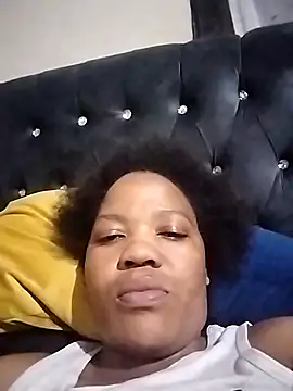 CaramelBoootie online show from 11/15/25, 05:50