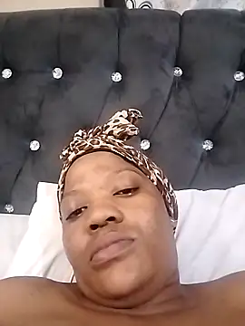 CaramelBoootie online show from 03/18/26, 05:03