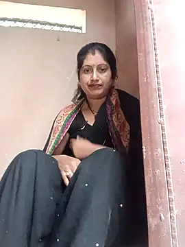 Snapshot of Rayal_bhabi chatting on 12/22/25, 02:44 Rayal bhabi online show from 12/22/25, 02:44