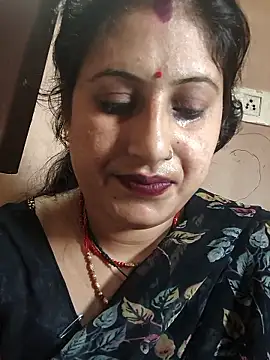 Snapshot of Rayal_bhabi chatting on 06/11/26, 10:01 Rayal bhabi online show from 06/11/26, 10:01
