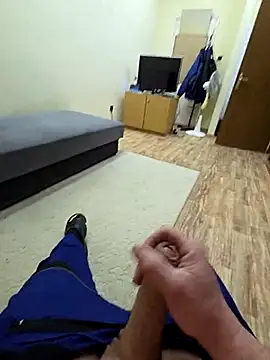 debrbi37 online show from 02/19/26, 04:15