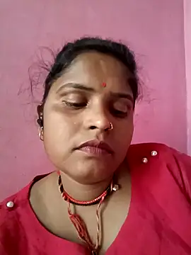Snapshot of Manya_cute chatting on 10/16/25, 11:29 Manya cute online show from 10/16/25, 11:29