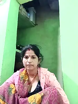 Karishma cute online show from 11/28/25, 02:12