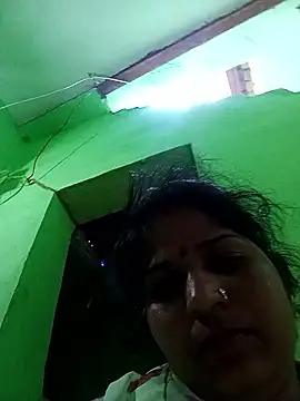 Karishma cute online show from 01/13/26, 06:39