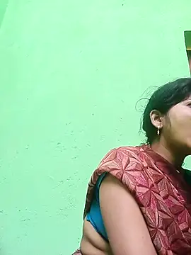 Karishma cute online show from 10/24/25, 04:33