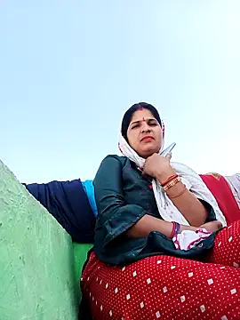 Karishma cute online show from 11/13/25, 08:07