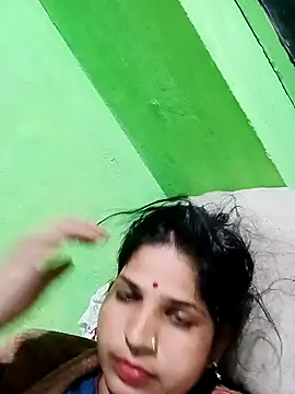 Karishma cute online show from 11/17/25, 12:36