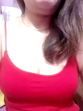 YiyinLy online show from 03/21/26, 01:18