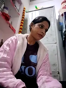 Nitya hot online show from 11/24/25, 04:18