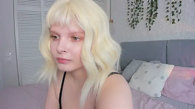 Snapshot of Stacy_Starr chatting on 06/15/26, 11:54 Stacy Starr online show from 06/15/26, 11:54