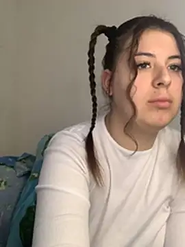 MiraCastellon online show from 01/15/26, 11:57