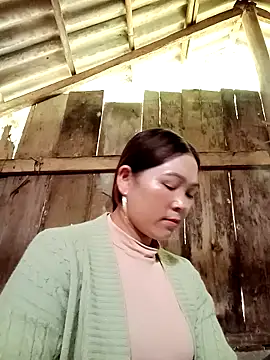 Snapshot of laddy-cute chatting on 10/16/25, 03:26 laddy-cute online show from 10/16/25, 03:26