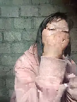 siusiu-00 online show from 12/19/25, 01:02