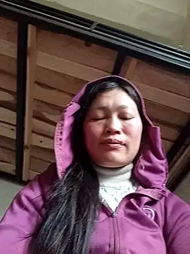 siusiu-00 online show from 10/27/25, 05:19