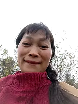 siusiu-00 online show from 11/11/25, 08:09