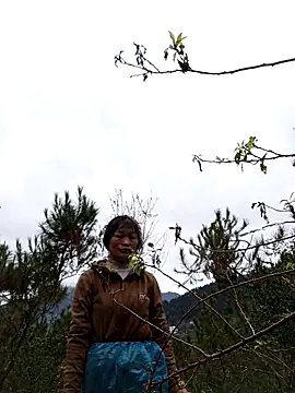 siusiu-00 online show from 11/19/25, 12:54