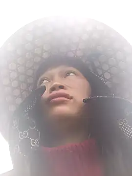 siusiu-00 online show from 11/08/25, 11:14