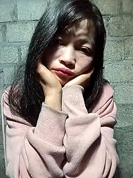 siusiu-00 online show from 12/21/25, 06:31