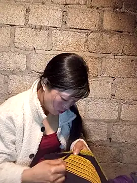 siusiu-00 online show from 11/11/25, 08:14