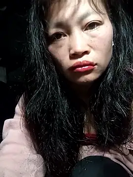 siusiu-00 online show from 12/14/25, 08:47