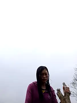 siusiu-00 online show from 03/23/26, 10:37