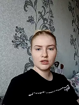 Snapshot of karkinn chatting on 03/17/26, 12:30 karkinn online show from 03/17/26, 12:30