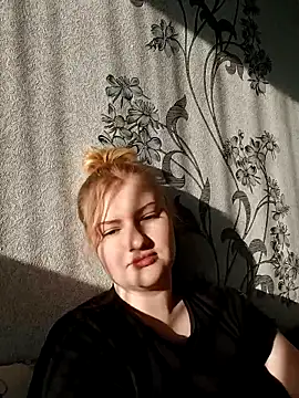 Snapshot of karkinn chatting on 03/24/26, 05:29 karkinn online show from 03/24/26, 05:29