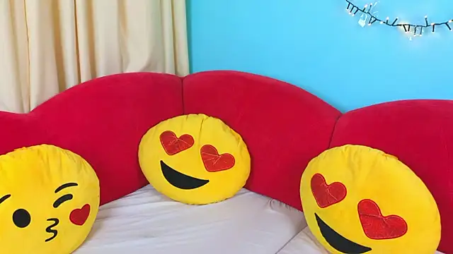 Soft Lilly online show from 02/24/26, 06:14