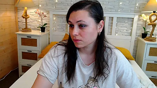 Soft Lilly online show from 11/28/25, 06:02