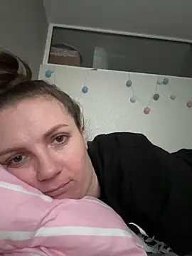 Amy  Leee  online show from 02/16/26, 06:56