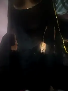 Poonam medam online show from 11/29/25, 02:39