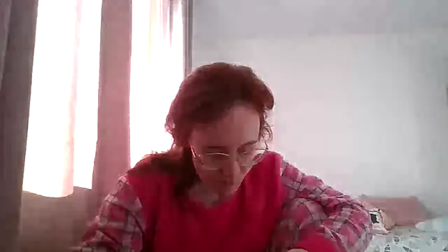 Snapshot of LuckySLove chatting on 04/11/26, 03:49 LuckySLove online show from 04/11/26, 03:49