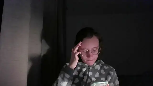 LuckySLove online show from 01/17/26, 09:07