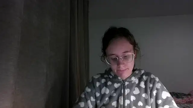 LuckySLove online show from 01/16/26, 09:19