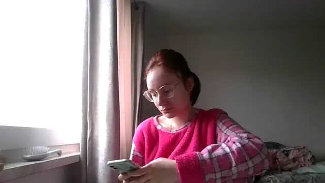 Snapshot of LuckySLove chatting on 03/15/26, 01:18 LuckySLove online show from 03/15/26, 01:18