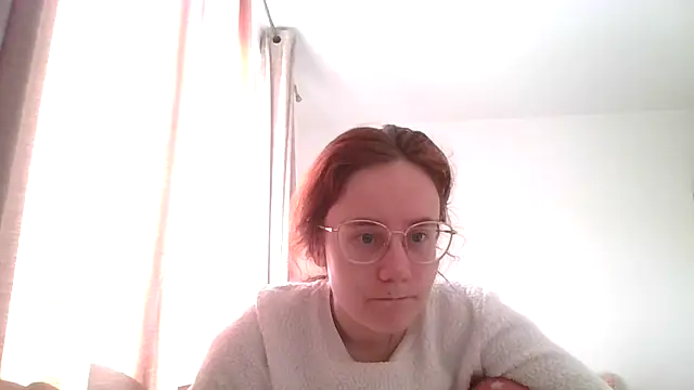 Snapshot of LuckySLove chatting on 05/15/26, 03:21 LuckySLove online show from 05/15/26, 03:21